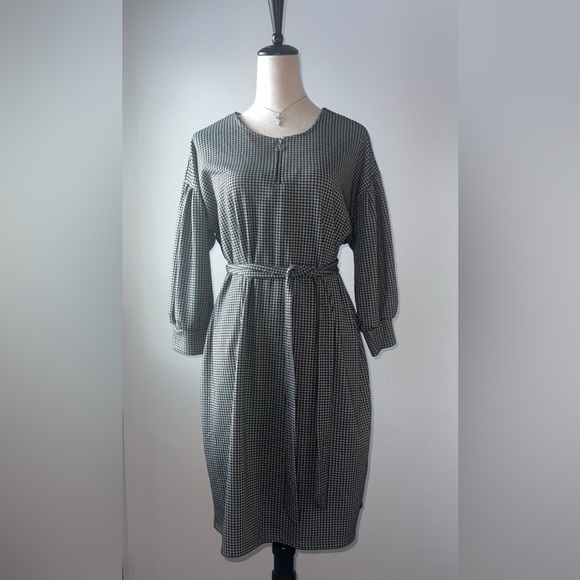 Adrienne Vittadini Dresses & Skirts - Adrienne Vittadini Houndstooth XL Dress
